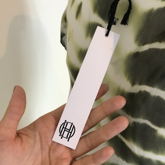 House Of Harlow 1960 Army Viscose Multi layer top - Picture 7 of 7